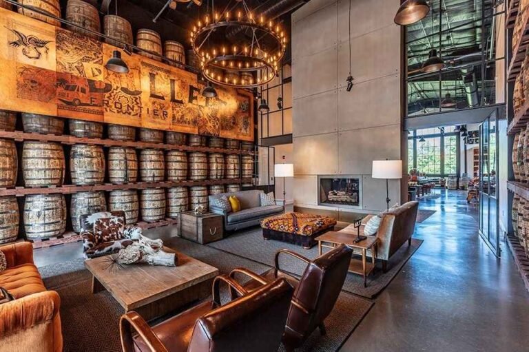 Bulleit Distillery Tour