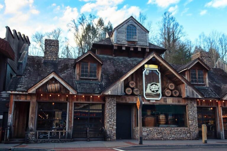 Barrel House Distillery tour