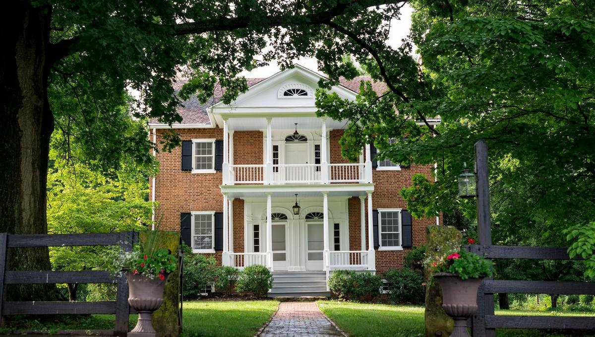 Mill Ridge Farm Tour: Heart of Horse Breeding